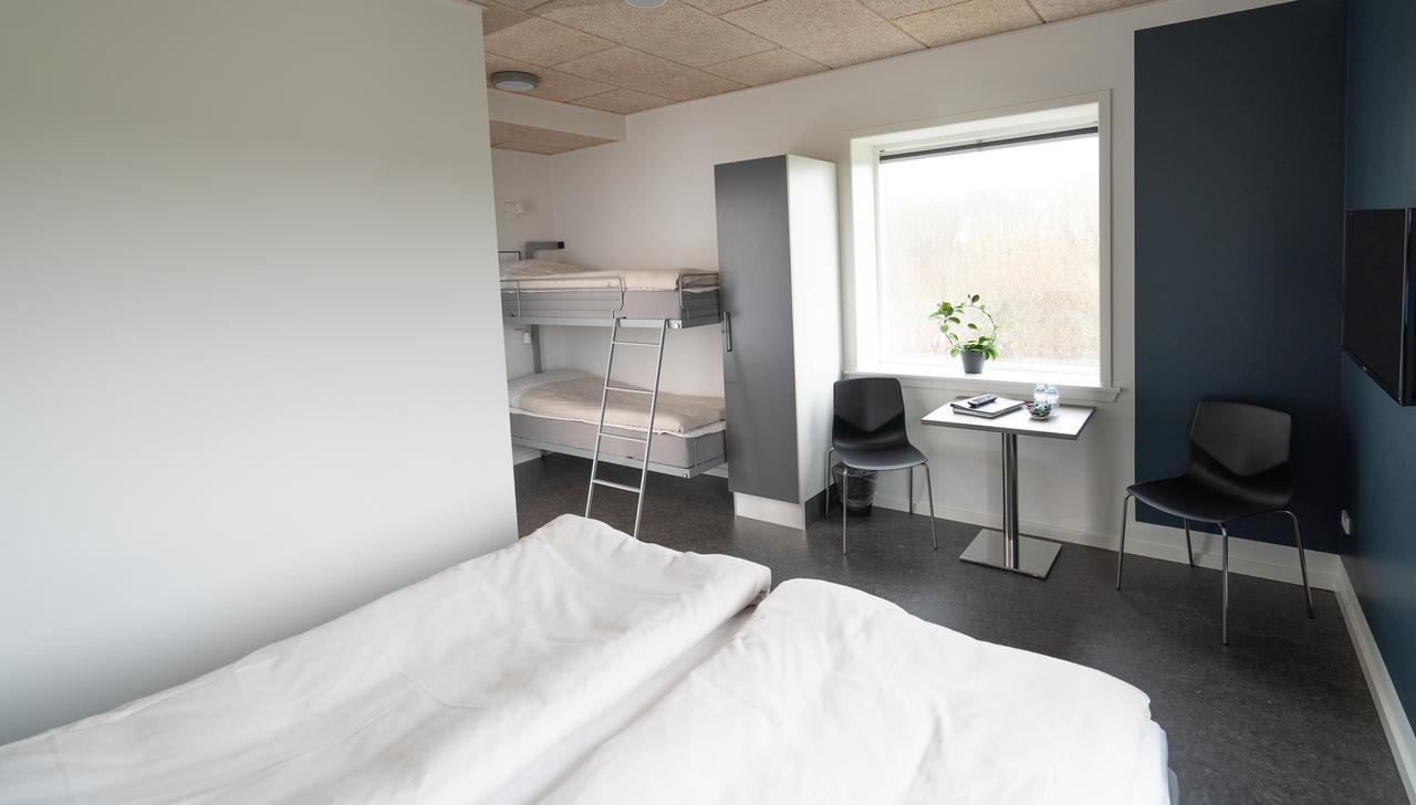Icv Sleepwell 호텔 Vrå 외부 사진